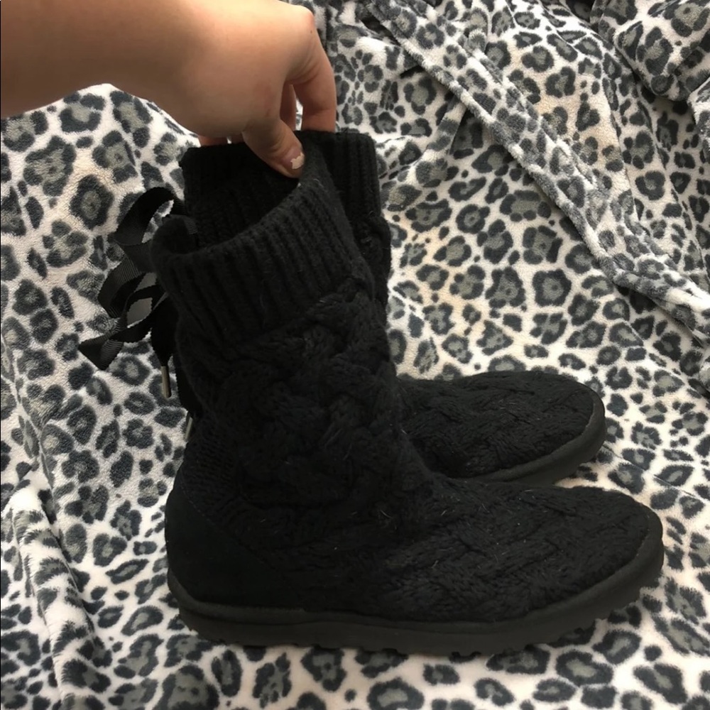 Isla Crotchet Uggs